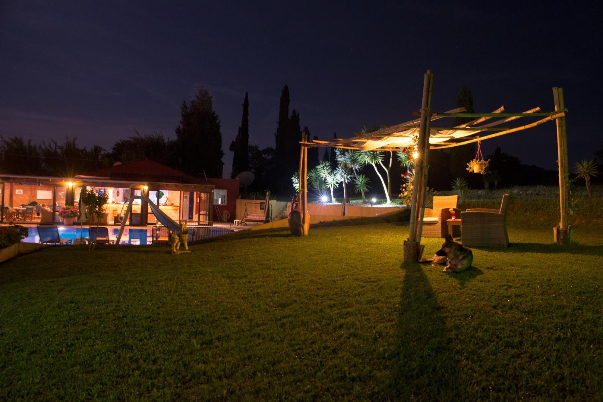Othonas Apartments Sidari  Bagian luar foto