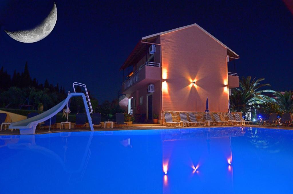 Othonas Apartments Sidari  Bagian luar foto