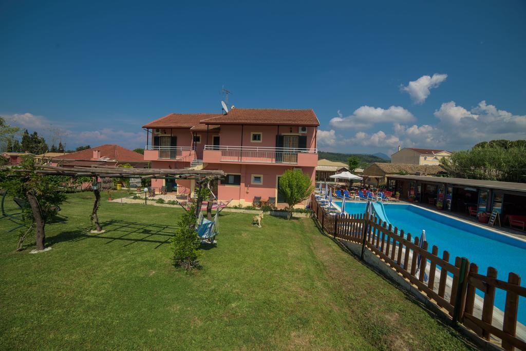 Othonas Apartments Sidari  Bagian luar foto