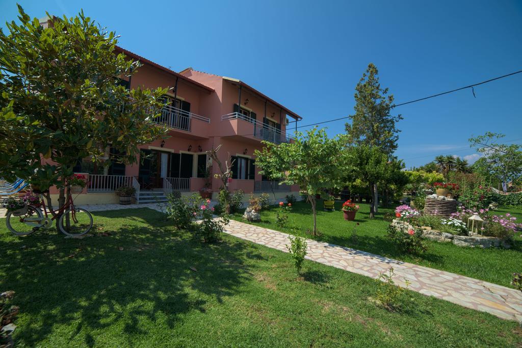 Othonas Apartments Sidari  Bagian luar foto